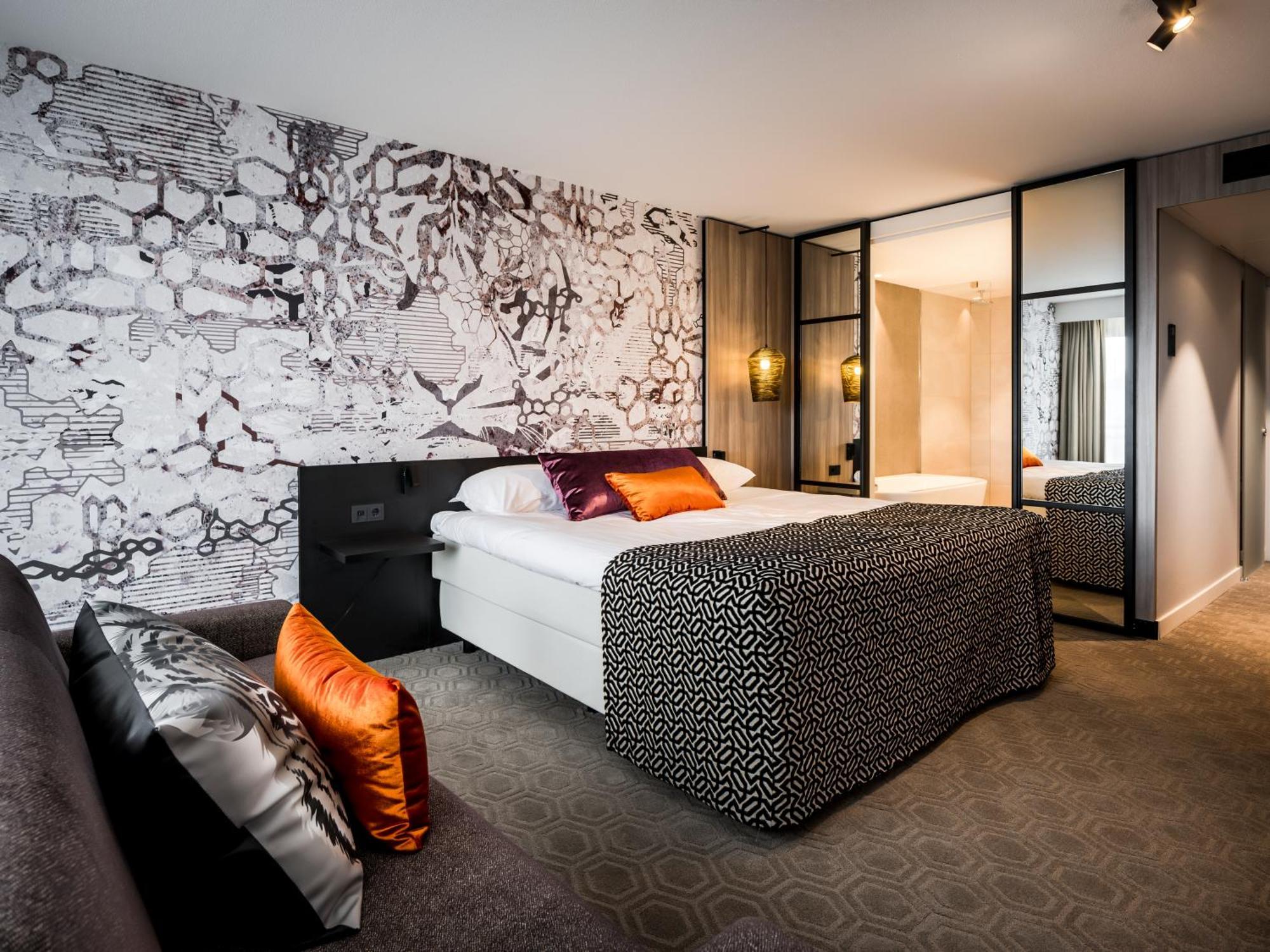 Hotel Van Der Valk Маастрихт Екстериор снимка